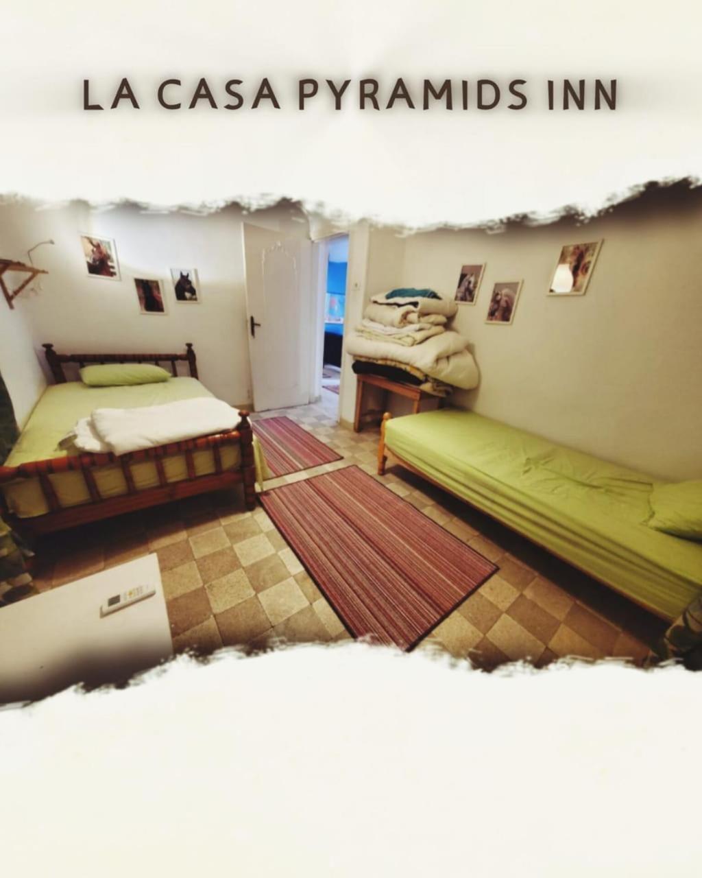La Casa Pyramids *